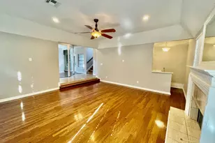 6208 Lost Horizon Dr, Austin, TX 78759 - Photo 5