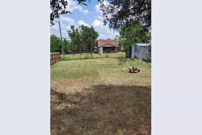 708 Washburn Street, Taylor, TX 76574 - Photo 1