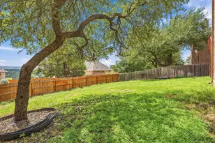 7817 Turnback Ledge Trail, Lago Vista, TX 78645 - Photo 35