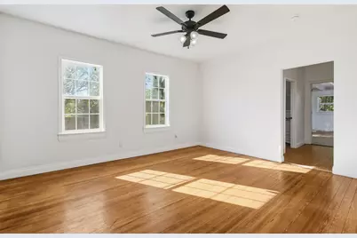 1215 Porter Street, Taylor, TX 76574 - Photo 5