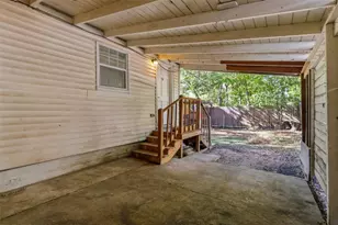 1215 Porter St, Taylor, TX 76574 - Photo 21