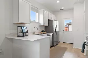 2510 Ophelia Levi Ln, Round Rock, TX 78665 - Photo 19