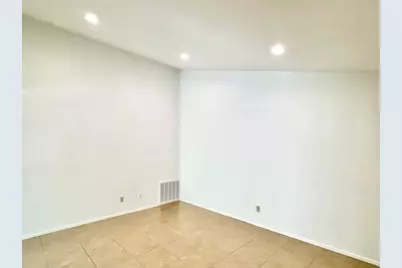 1802 Prairie Knoll Court #B, Austin, TX 78758 - Photo 3