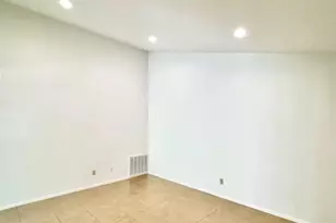 1802 Prairie Knoll Ct, Austin, TX 78758 - Photo 3