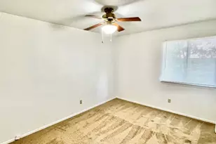 1802 Prairie Knoll Ct, Austin, TX 78758 - Photo 5