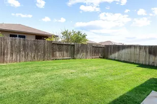 109 Comet Dr, Jarrell, TX 76537 - Photo 19
