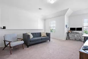 109 Comet Dr, Jarrell, TX 76537 - Photo 11