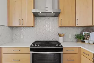 1716 Adina St, Austin, TX 78721 - Photo 11