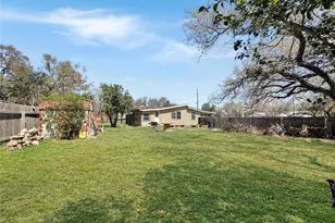 10900 2nd St, Jonestown, TX 78645 - Photo 9