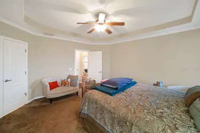 13800 Ashton Woods Circle, Austin, TX 78727 - Photo 9