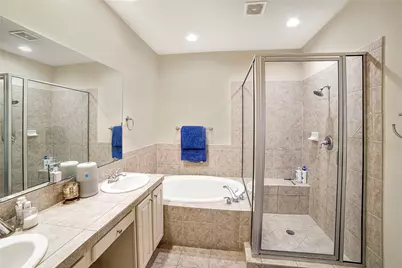 13800 Ashton Woods Circle, Austin, TX 78727 - Photo 11