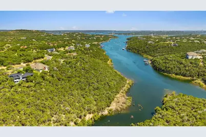 18825 Hidden Ridge Place, Jonestown, TX 78645 - Photo 15