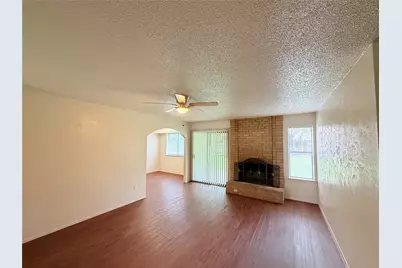 10904 Meadgreen Court, Austin, TX 78758 - Photo 3