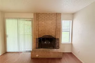 10904 Meadgreen Ct, Austin, TX 78758 - Photo 5