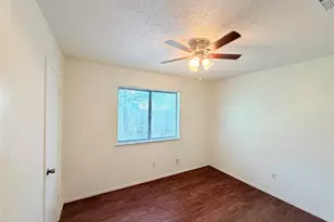 10904 Meadgreen Ct, Austin, TX 78758 - Photo 27