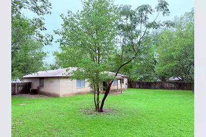 10904 Meadgreen Court, Austin, TX 78758 - Photo 33