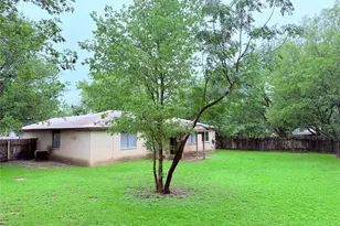 10904 Meadgreen Ct, Austin, TX 78758 - Photo 33