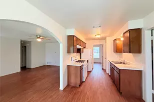 10904 Meadgreen Ct, Austin, TX 78758 - Photo 9