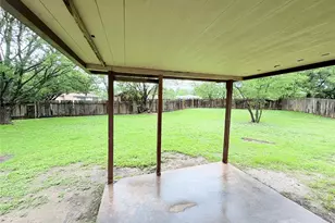 10904 Meadgreen Ct, Austin, TX 78758 - Photo 31
