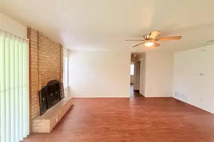 10904 Meadgreen Ct, Austin, TX 78758 - Photo 7