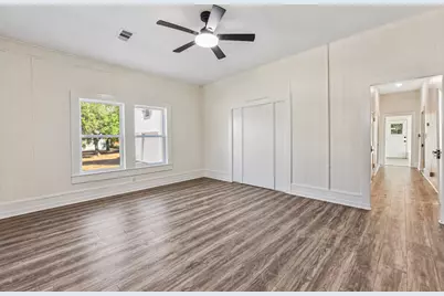 106 N Pear Street, Rockdale, TX 76567 - Photo 17