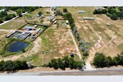 1856 Fm 2104 Highway, Paige, TX 78659 - Photo 1
