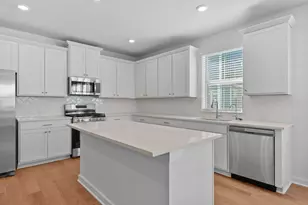 6400 Stockman Dr, Austin, TX 78747 - Photo 5