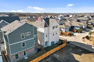 6400 Stockman Dr, Austin, TX 78747 - Photo 33