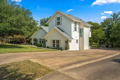9442 Spring Hollow Drive, Austin, TX 78750 - Photo 33