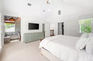 9442 Spring Hollow Dr, Austin, TX 78750 - Photo 13