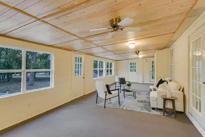 189 Shady Oaks Loop, Cedar Creek, TX 78612 - Photo 13