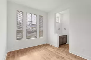17308 Silverman Dr, Pflugerville, TX 78660 - Photo 7
