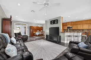 493 Chimney Cove Dr, Marble Falls, TX 78654 - Photo 5