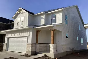 141 Clover Bnd, Liberty Hill, TX 78642 - Photo 5