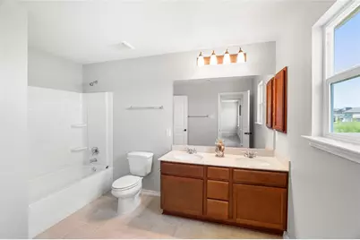 117 W Point Way, Elgin, TX 78621 - Photo 15