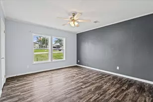 126 Cherokee Cir, Smithville, TX 78957 - Photo 19