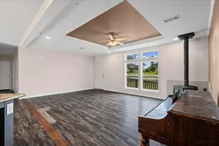 126 Cherokee Cir, Smithville, TX 78957 - Photo 29