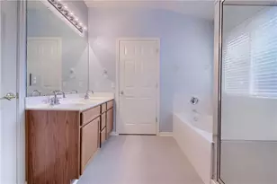 1100 Emmitt Run, Austin, TX 78721 - Photo 27