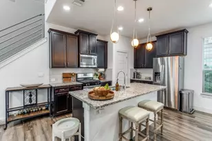 2204 Montague St, Austin, TX 78741 - Photo 13