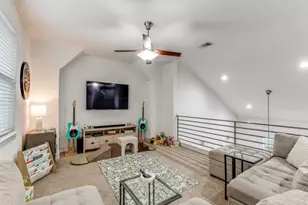 2204 Montague St, Austin, TX 78741 - Photo 5