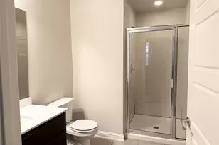 6814 E Riverside Dr, Austin, TX 78741 - Photo 19