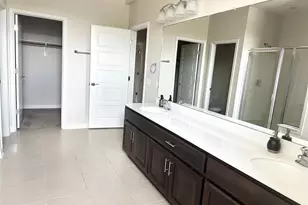 6814 E Riverside Dr, Austin, TX 78741 - Photo 13