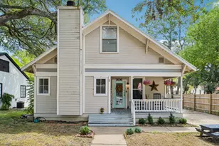 802 Hudgins St, Smithville, TX 78957 - Photo 31