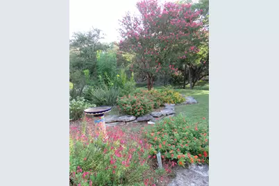 211 Bunnyrun Lane, San Marcos, TX 78666 - Photo 39