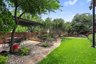 301 Oak Ridge Rd, Georgetown, TX 78628 - Photo 31