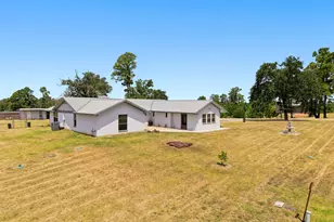 114 Pinedale Dr, Bastrop, TX 78602 - Photo 3