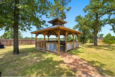 114 Pinedale Drive, Bastrop, TX 78602 - Photo 35