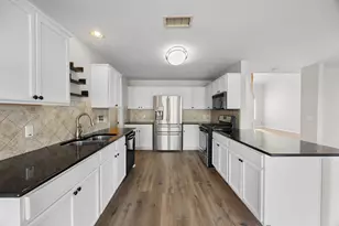 12904 Partridge Bend Dr, Austin, TX 78729 - Photo 7