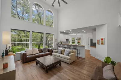 12329 Pleasant Hill Court, Austin, TX 78738 - Photo 7