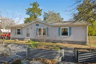 6975 Silvermine Rd, Harwood, TX 78632 - Photo 5